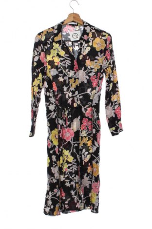 Šaty  Mango, Velikost XS, Barva Vícebarevné, Cena  119,00 Kč
