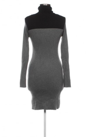 Ruha Melrose, Méret M, Szín Sokszínű, Ár 1 459 Ft