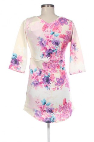 Šaty  MissLook, Veľkosť M, Farba Viacfarebná, Cena  9,95 €