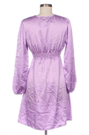 Kleid Mixeri, Größe M, Farbe Lila, Preis 15,99 €