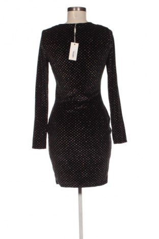 Kleid NLY, Größe M, Farbe Mehrfarbig, Preis 51,66 €