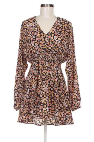 Kleid ONLY, Größe M, Farbe Mehrfarbig, Preis 6,99 €