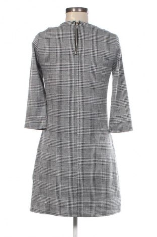 Рокля ONLY, Размер S, Цвят Многоцветен, Цена 3,06 €