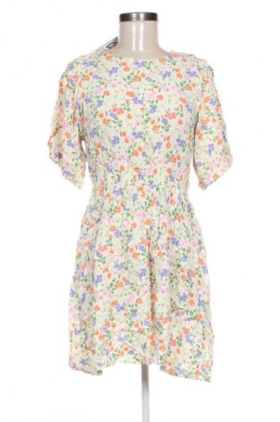 Šaty  Pieces, Veľkosť M, Farba Viacfarebná, Cena  37,40 €