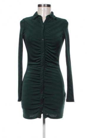 Šaty  Pull&Bear, Velikost S, Barva Zelená, Cena  149,00 Kč