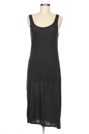 Šaty  Pull&Bear, Veľkosť M, Farba Sivá, Cena  8,95 €