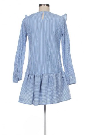 Рокля Pull&Bear, Размер M, Цвят Многоцветен, Цена 12,99 €