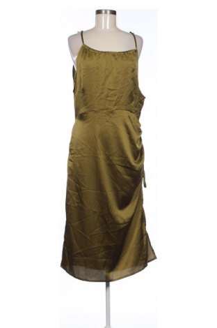Kleid Qed London, Größe L, Farbe Grün, Preis 8,99 €