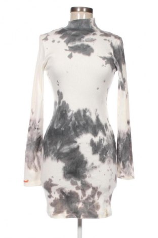 Ruha Reborn, Méret L, Szín Sokszínű, Ár 11 579 Ft