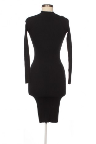 Φόρεμα Reserved, Μέγεθος S, Χρώμα Μαύρο, Τιμή 8,99 €