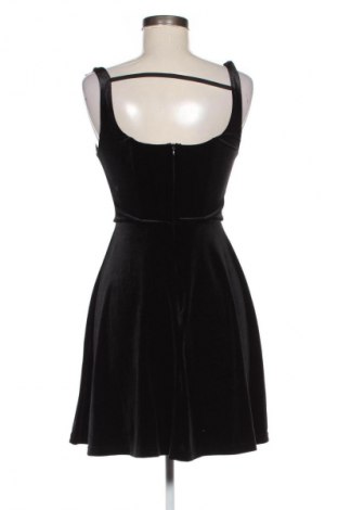 Šaty  Reserved, Velikost XS, Barva Černá, Cena  406,00 Kč