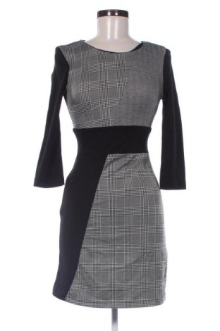 Sukienka Rinascimento, Rozmiar XS, Kolor Kolorowy, Cena 23,99 zł