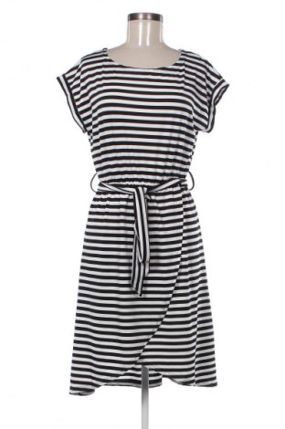 Sukienka SHEIN, Rozmiar M, Kolor Kolorowy, Cena 107,17 zł