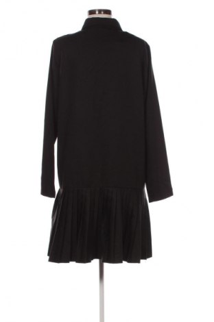 Sukienka SHEIN, Rozmiar XL, Kolor Czarny, Cena 25,99 zł