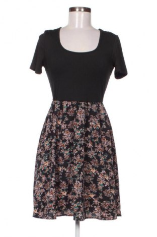 Sukienka SHEIN, Rozmiar M, Kolor Kolorowy, Cena 106,90 zł