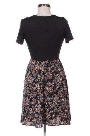 Sukienka SHEIN, Rozmiar M, Kolor Kolorowy, Cena 106,90 zł