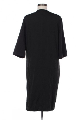 Sukienka Selected Homme, Rozmiar M, Kolor Czarny, Cena 33,99 zł