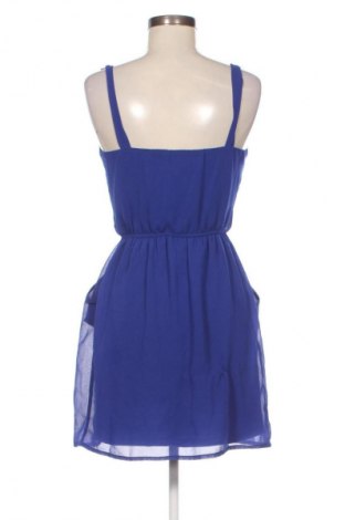 Sukienka Stradivarius, Rozmiar S, Kolor Niebieski, Cena 83,99 zł