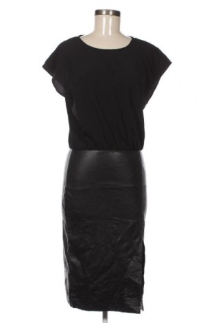 Šaty  Twister, Veľkosť S, Farba Čierna, Cena  8,95 €