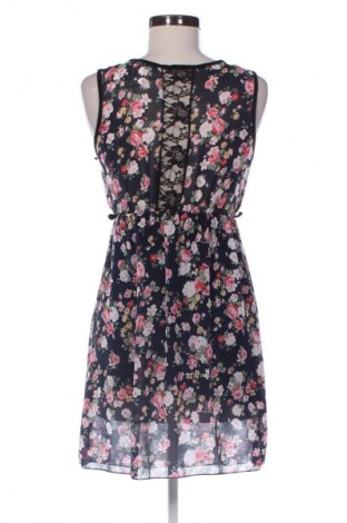 Ruha Unbranded, Méret M, Szín Sokszínű, Ár 5 364 Ft