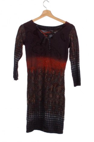 Ruha Unbranded, Méret M, Szín Sokszínű, Ár 3 116 Ft