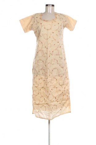 Ruha Unbranded, Méret M, Szín Bézs, Ár 8 264 Ft