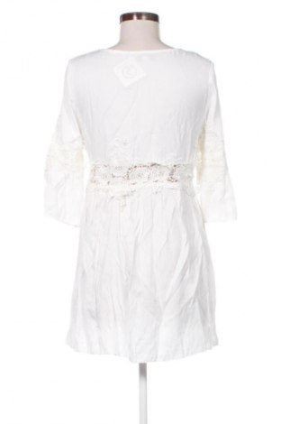 Kleid Unbranded, Größe S, Farbe Weiß, Preis 24,00 €