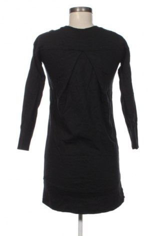 Šaty  United Colors Of Benetton, Velikost S, Barva Černá, Cena  89,00 Kč