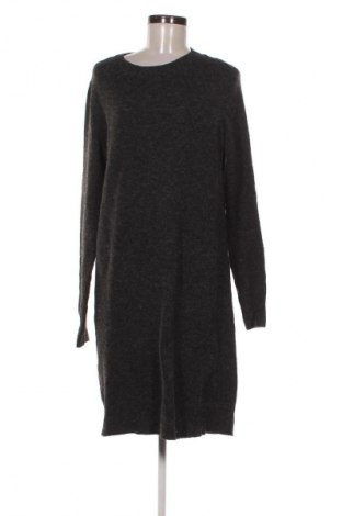 Рокля Vero Moda, Размер L, Цвят Черен, Цена 8,18 €