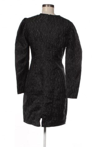 Рокля View, Размер M, Цвят Черен, Цена 9,20 €