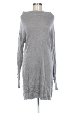 Šaty  Yessica, Velikost M, Barva Šedá, Cena  500,00 Kč