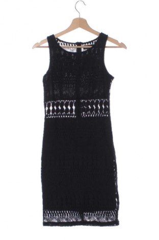 Šaty  Yfl Reserved, Veľkosť S, Farba Čierna, Cena  5,95 €