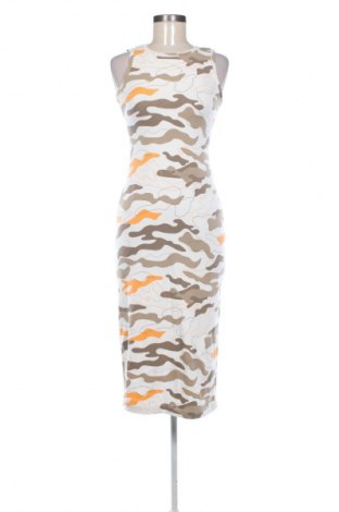 Рокля Yfl Reserved, Размер S, Цвят Многоцветен, Цена 4,60 €