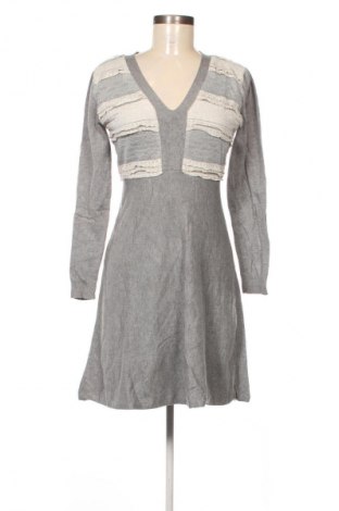 Sukienka Yuka, Rozmiar S, Kolor Szary, Cena 15,99 zł