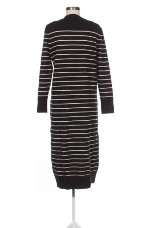 Рокля Zara, Размер M, Цвят Многоцветен, Цена 14,52 €