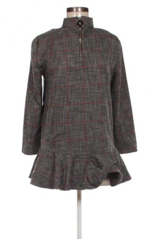 Sukienka Zara, Rozmiar M, Kolor Kolorowy, Cena 18,99 zł