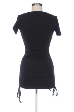 Sukienka Zara, Rozmiar S, Kolor Czarny, Cena 75,02 zł