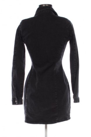 Kleid Zara, Größe M, Farbe Schwarz, Preis € 13,99