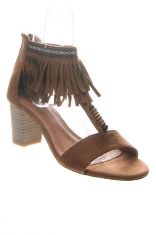 Σανδάλια Dika, Μέγεθος 38, Χρώμα Καφέ, Τιμή 12,99 €