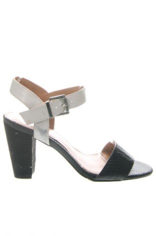 Σανδάλια Next, Μέγεθος 39, Χρώμα Μαύρο, Τιμή 17,99 €