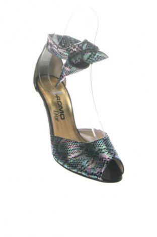 Σανδάλια Unbranded, Μέγεθος 38, Χρώμα Πολύχρωμο, Τιμή 29,99 €