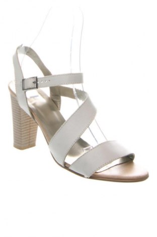 Σανδάλια Unbranded, Μέγεθος 39, Χρώμα Λευκό, Τιμή 33,99 €