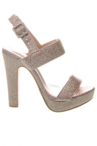 Σανδάλια Unbranded, Μέγεθος 35, Χρώμα Χρυσαφί, Τιμή 25,99 €