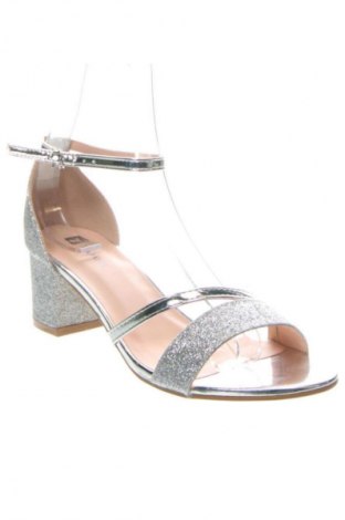 Сандали Zapatos, Размер 39, Цвят Сребрист, Цена 27,09 €