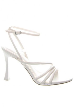 Sandały Zara, Rozmiar 36, Kolor Biały, Cena 76,99 zł