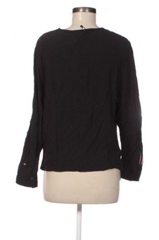 Damen Shirt Tommy Hilfiger, Größe L, Farbe Schwarz, Preis 21,99 €