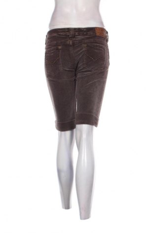 Pantaloni scurți de femei River Island, Mărime S, Culoare Maro, Preț 7,99 Lei