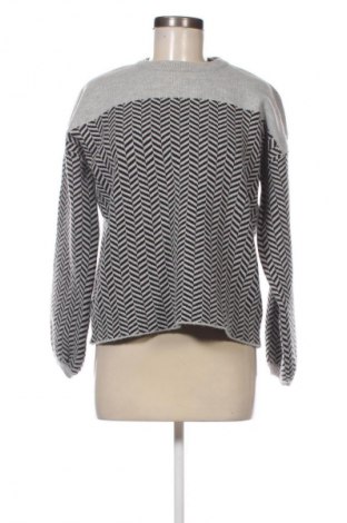 Dámský svetr SHEIN, Velikost S, Barva Šedá, Cena  89,00 Kč