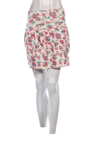 Пола Unbranded, Размер S, Цвят Многоцветен, Цена 2,04 €