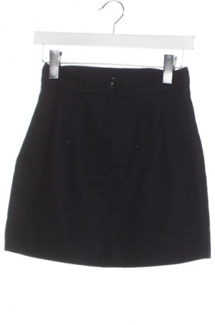 Пола Unbranded, Размер XS, Цвят Черен, Цена 2,04 €